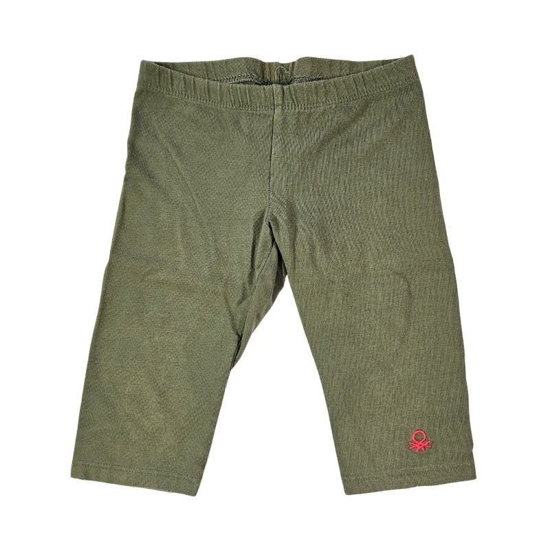 Benetton kratke hlače št. 110